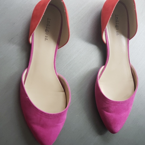 Pink and orange flats - Picture 2 of 5